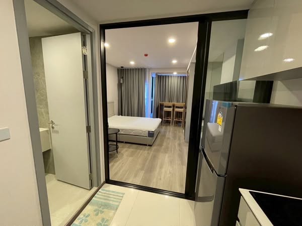 bedroom and room interior of SOHO​ BANGKOK​ RATCHADA​