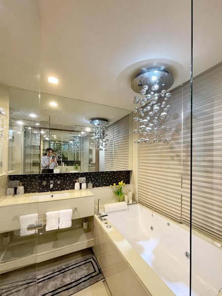 bathroom of The Address Sathorn