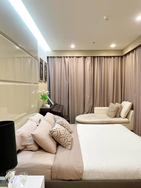 bedroom of The Address Sathorn