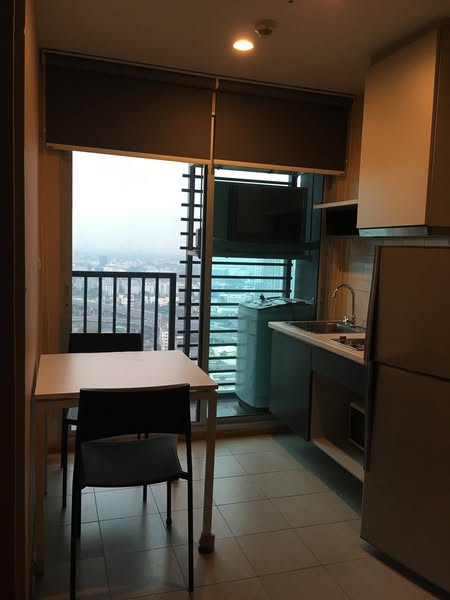 THE BASE Sukhumvit 77