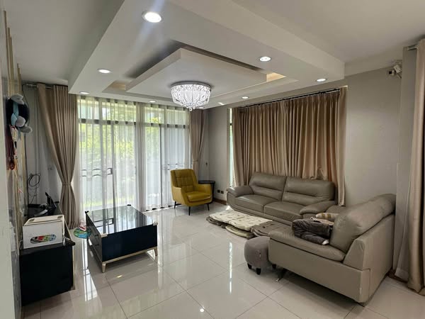 bedroom and living room of The Gallery Rama 2 – Wongwaen-Prachauthit