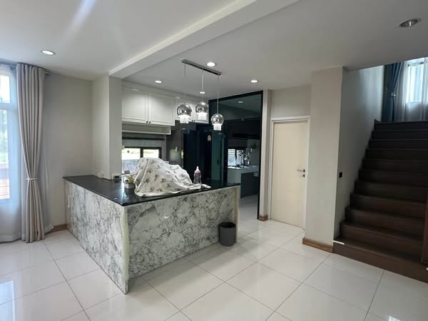 The Gallery Rama 2 – Wongwaen-Prachauthit