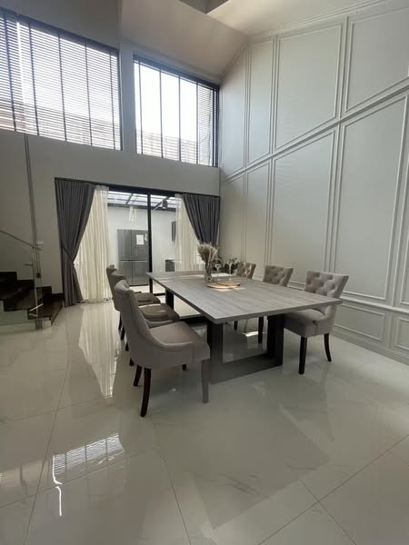 room interior of The Park Lane Sukhumvit 105