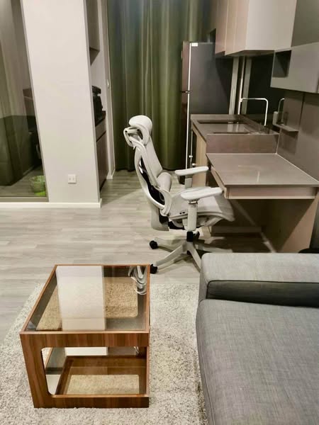 living room and room interior of The Room Sukhumvit 69