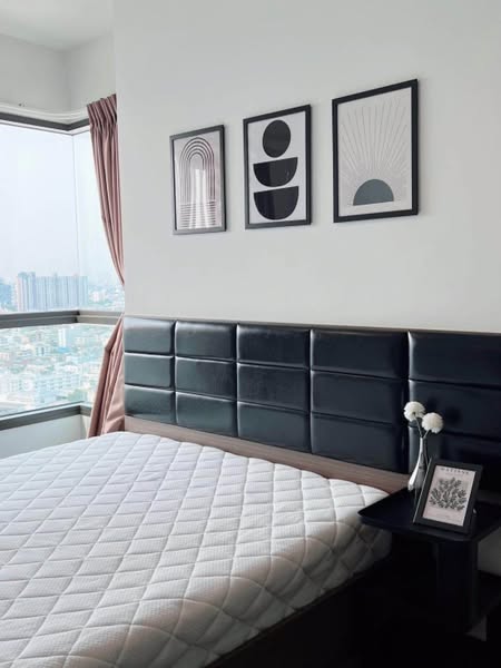 bedroom of The Stage Taopoon – Interchange
