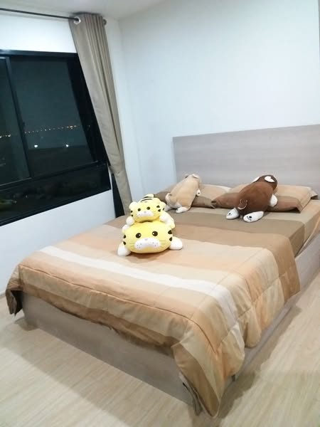 bedroom of Wynn Condo Phahon Yothin 52