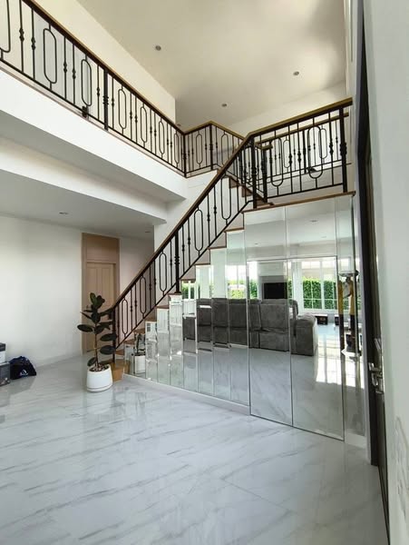 room interior of แกรนดิโอ บางนา กม.5