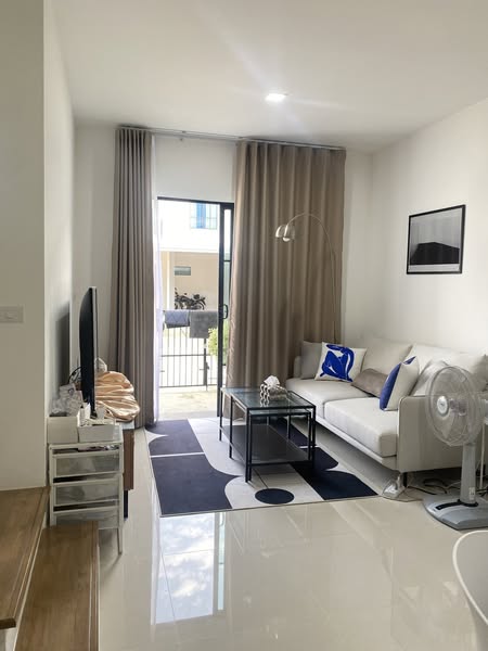 bedroom and living room of พฤกษาวิลล์ กรุงเทพกรีฑา-วงแหวน (ซ.พฤกษาอเวนิวกรุงเทพกรีฑา)
