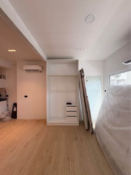 room interior of Chiang Mai Seven Stars Condo