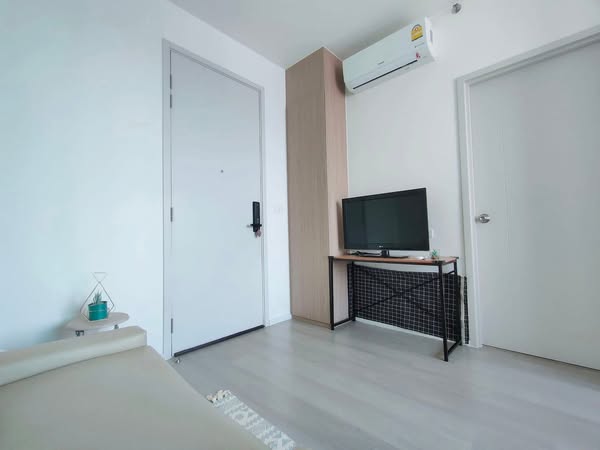 bedroom of De Lapis Charan 81 by Grand Unity