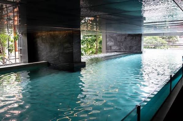 pool of 168 SUKHUMVIT 36