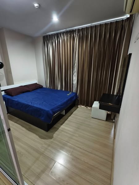 bedroom of คอนโดวันพลัส นายน์ทีน 2 – One Plus Nineteen 2