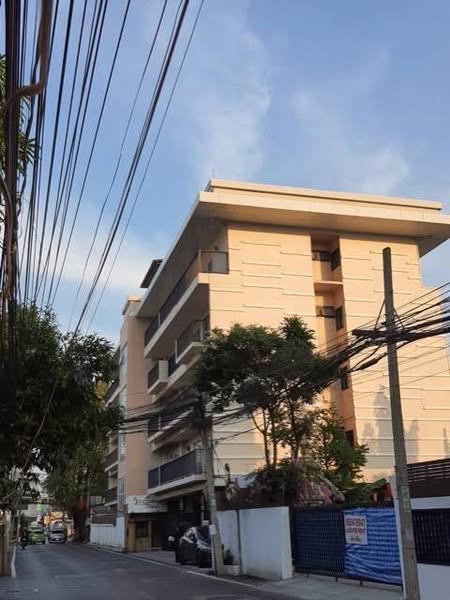 Bangkok House Apartment