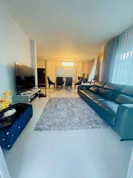 bedroom and living room of Centro Bangna-Srinakarin
