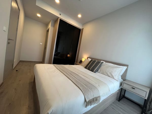 bedroom of Chapter One Flow Bangpo