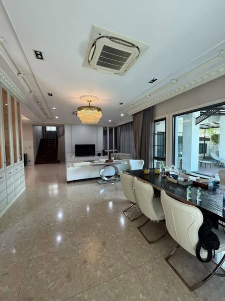 bedroom of Grand Bangkok Boulevard Sukhumvit