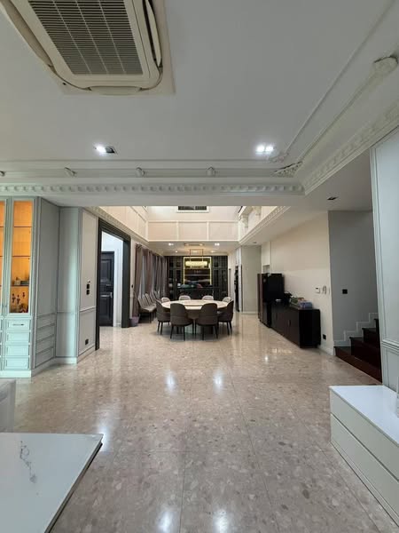 Grand Bangkok Boulevard Sukhumvit