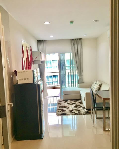 room interior of Happy condo ladprao