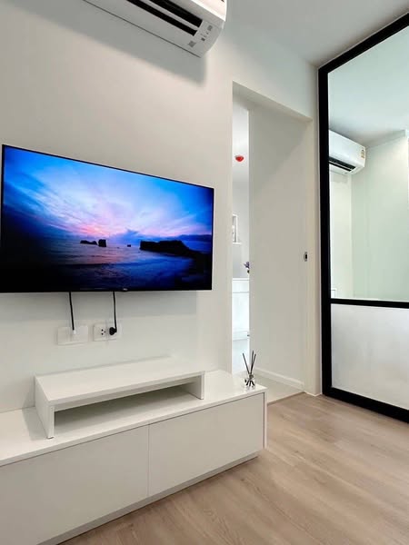 living room and room interior of iCondo Activ Pattanakarn