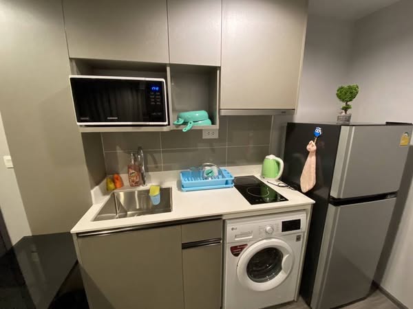 Ideo Mobi Sukhumvit 40
