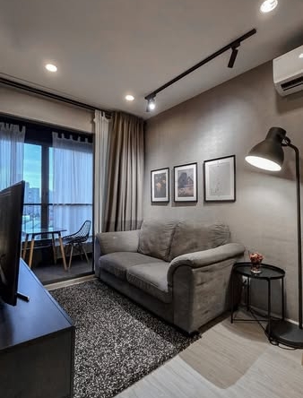 living room and bedroom of Ideo Mobi Sukhumvit Eastgate