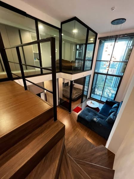 room interior of Ideo New Rama 9