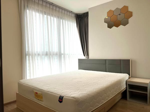 bedroom of Ideo O2 – Building A