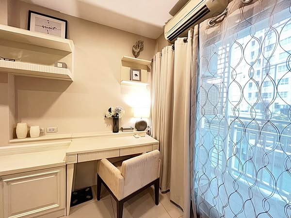 bathroom of IVY River Condo