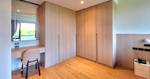 room interior and bathroom of Kasa Verdana