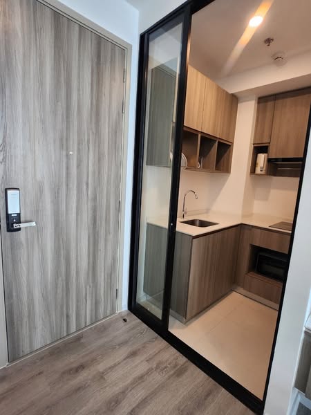 room interior of Knightsbridge Sukhumvit-Thepharak