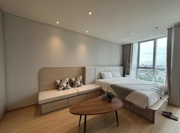 bedroom of Le Luk Condominium