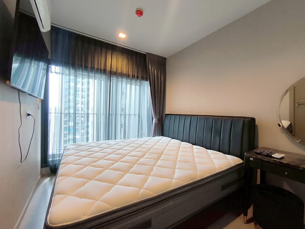 bedroom of Life Asoke – Rama 9