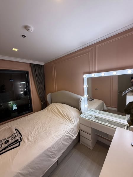 bedroom of Life Asoke – Rama 9