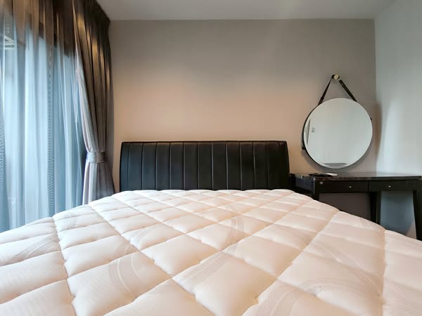 bedroom of Life Asoke – Rama 9