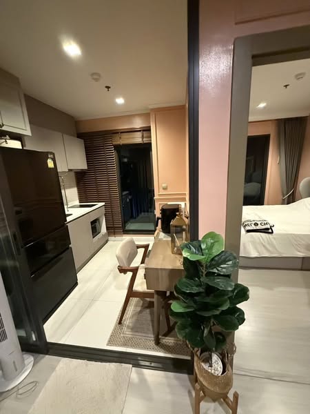 bedroom of Life Asoke – Rama 9