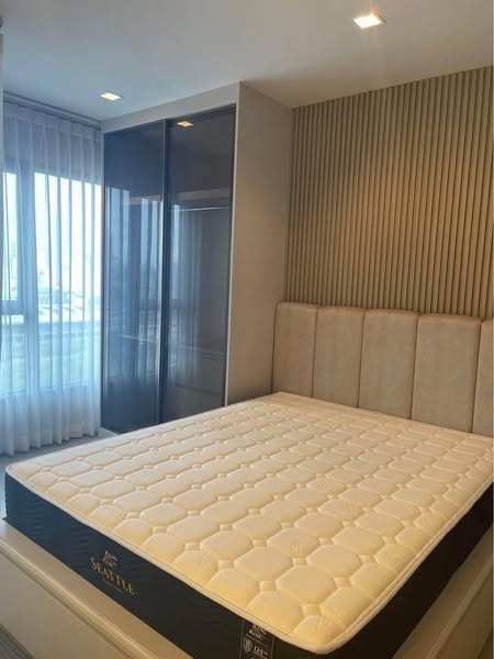 bedroom of Life Asoke – Rama 9