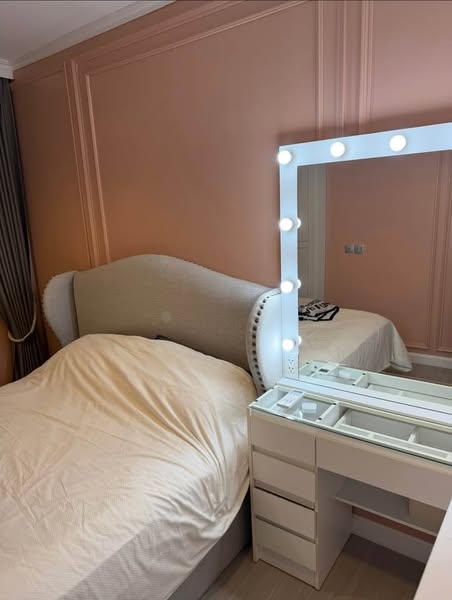 bedroom of Life Asoke – Rama 9