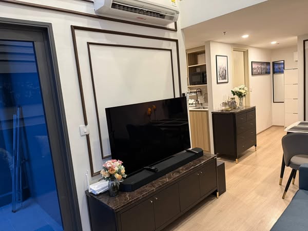living room and bedroom and room interior of Life Rama 4 – Asoke