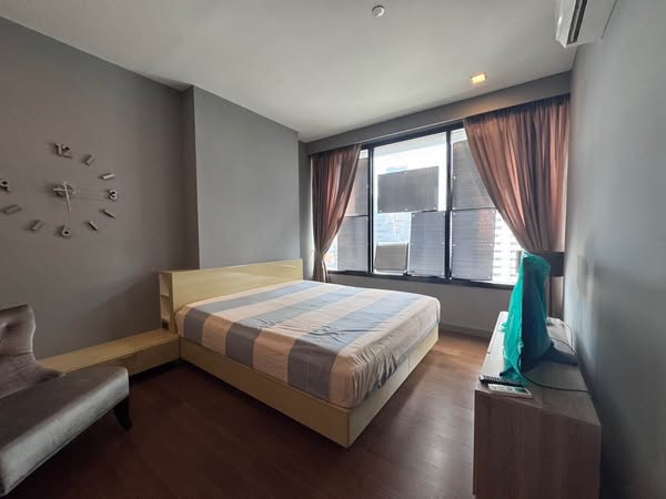 bedroom of M Silom
