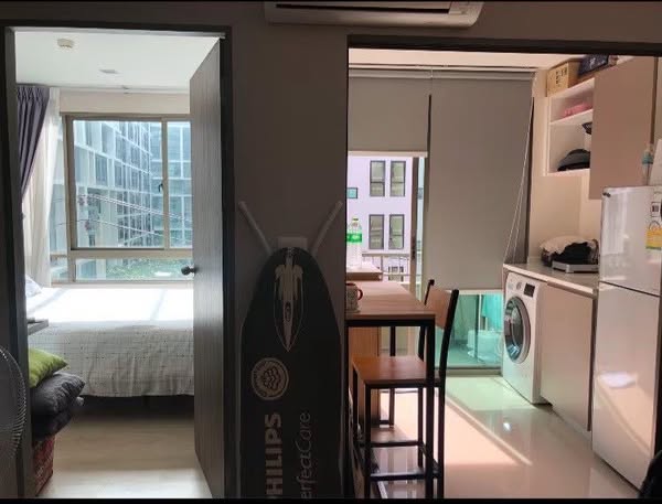 bedroom and room interior of Metro Luxe Ratchada