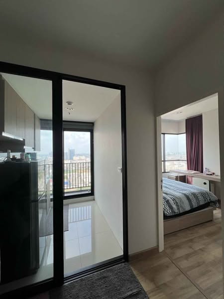 bedroom and room interior of Niche MONO Sukhumvit Bearing