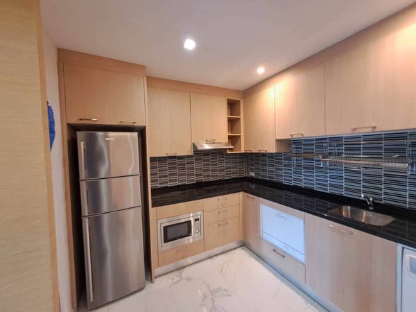 kitchen of Panjit Tower
