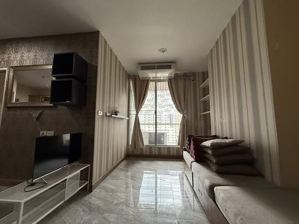 bedroom of Pathum Wan Resort