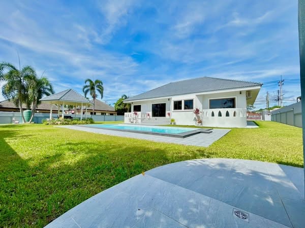 POPO’s Villa Resort