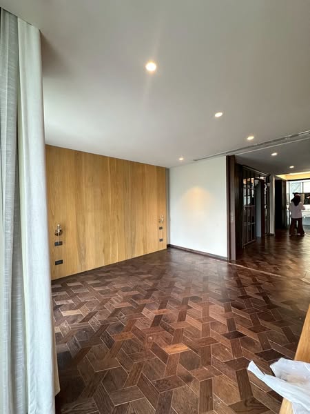 room interior of Quarter 31