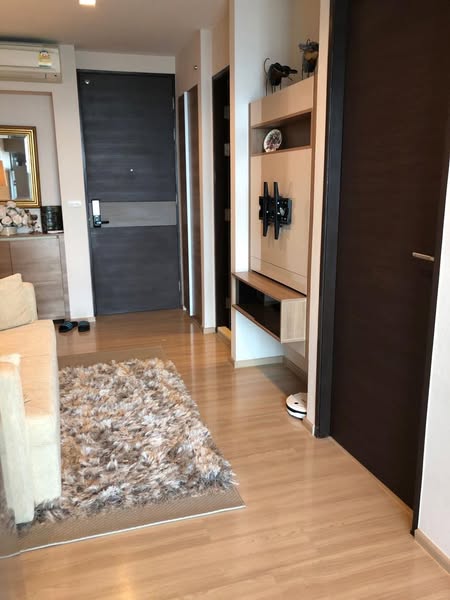 room interior of RHYTHM Sathorn