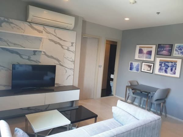 living room of Rhythm Sukhumvit 36-38