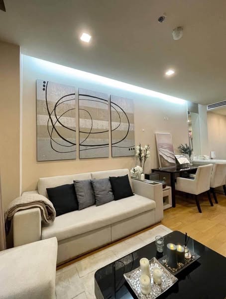 living room of Sathon Soi 12 Alley