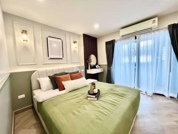 bedroom of SRIVARA MANSION 1