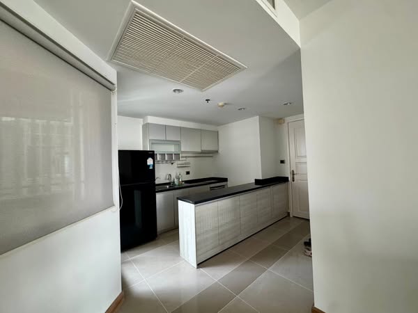 kitchen of Supalai Wellington